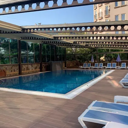 希达尔俱乐部公寓式酒店