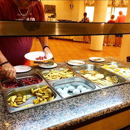 希达尔俱乐部公寓式酒店 阿拉尼亚