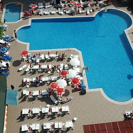 希达尔俱乐部公寓式酒店 4*